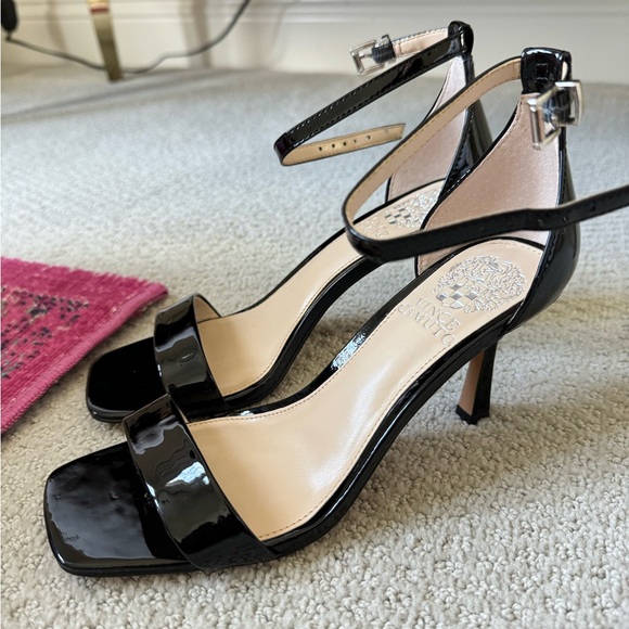 Vince Camuto Heels - Picture 6 of 6